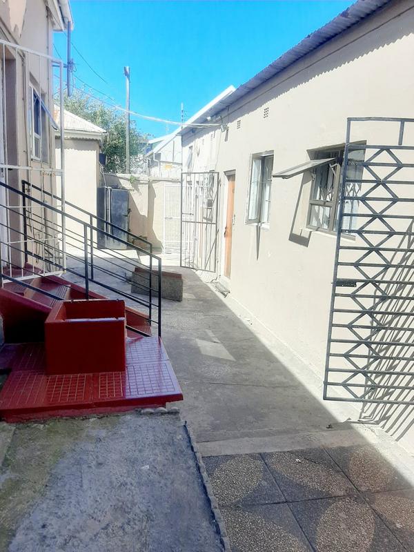 20 Bedroom Property for Sale in Southernwood Eastern Cape